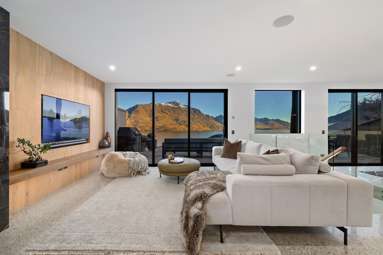 10 Limerick Lane_2