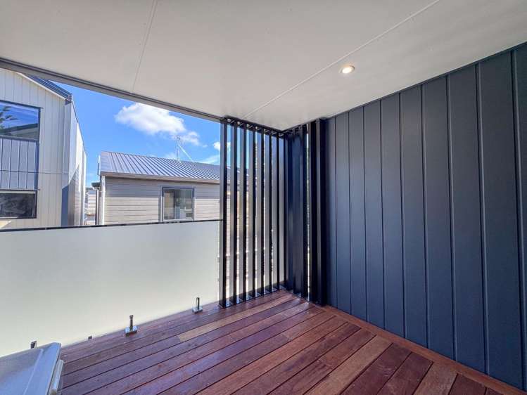 16/21 Eastview Road 10026_11