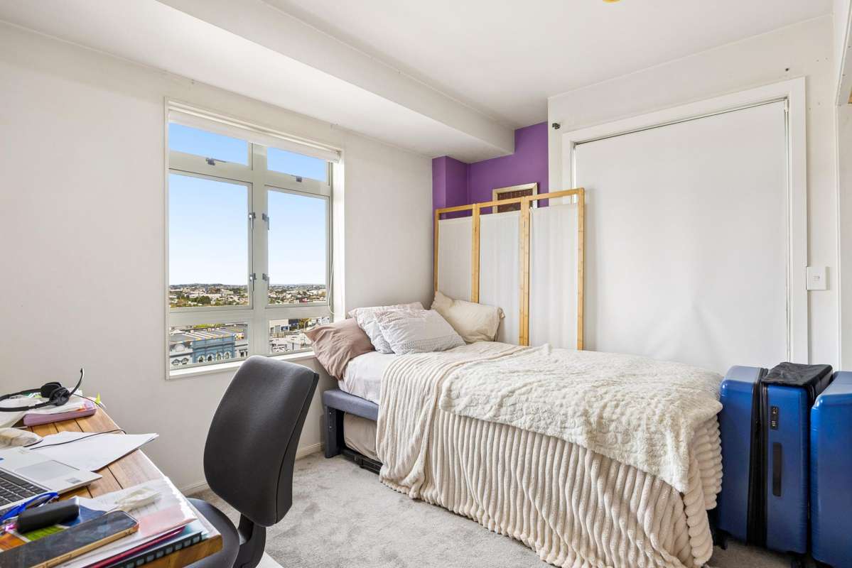8E and 8F/8 Howe Street_3