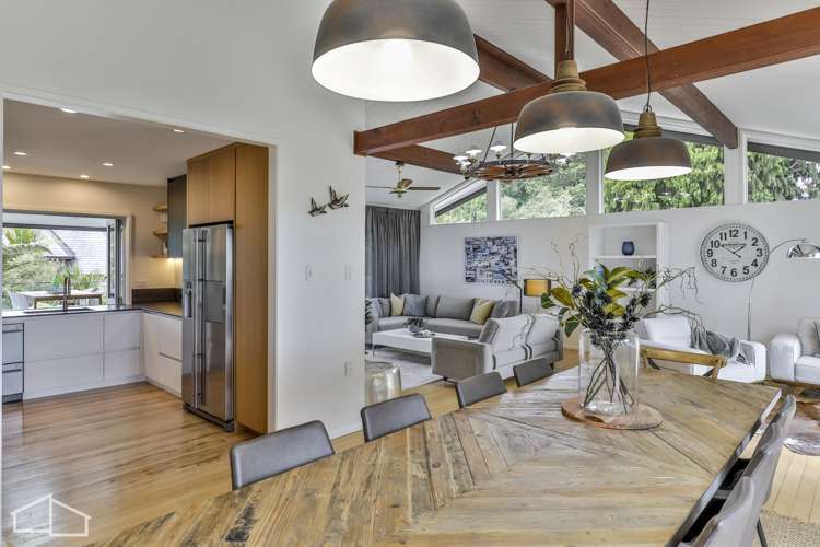 45 Huia Road Titirangi_9