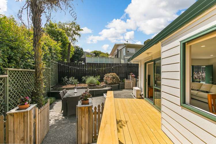 2/44 Paragon Avenue Beach Haven_12