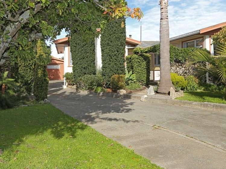 2 Holyrood Street Taradale_19