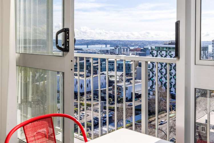 1212/72 Nelson Street Auckland Central_11