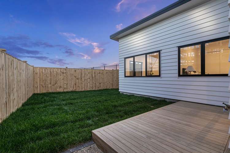 20 Spark Road Wainui_19