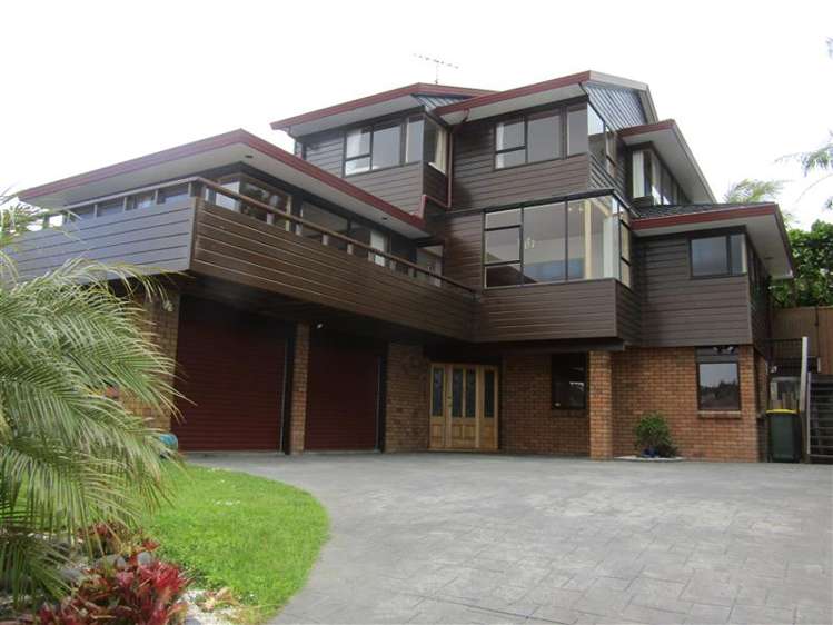 2/50 Masterton Road_0