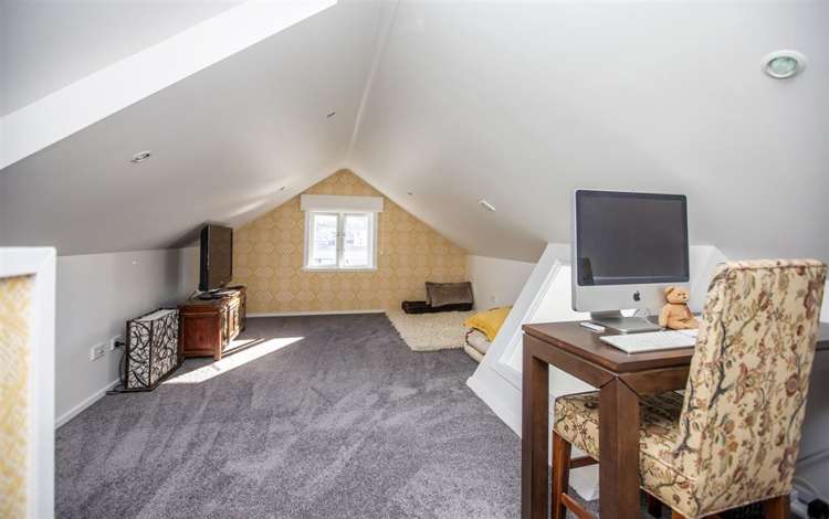 16 Hawker Street Mount Victoria_12