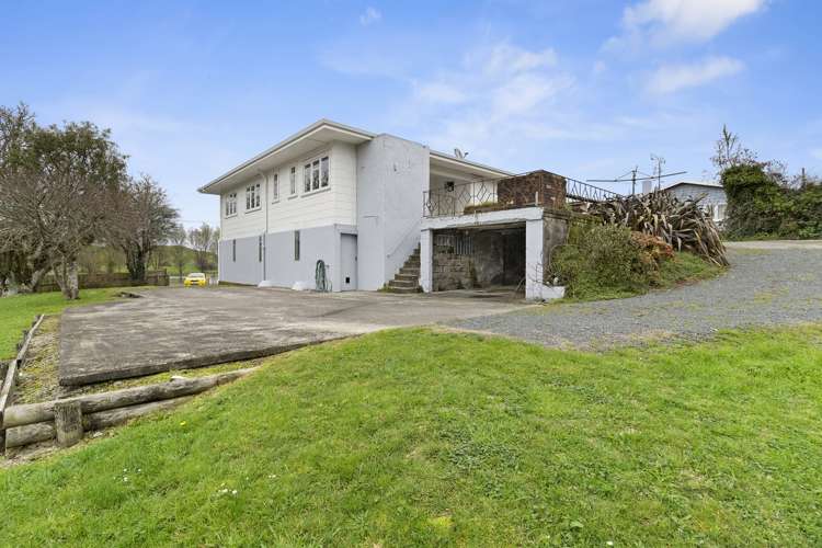 2 Moa Street Piopio_24