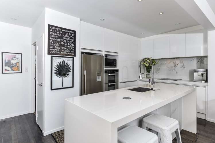 3/28 Sanders Avenue Takapuna_5