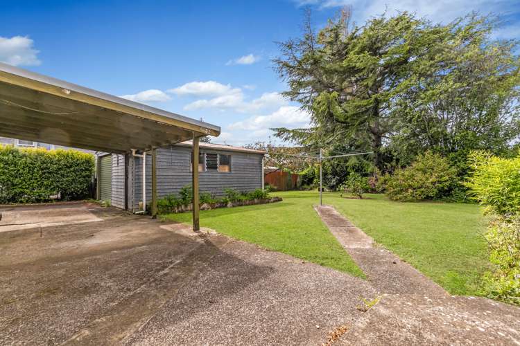 12 Mckenzie Road Mangere Bridge_13