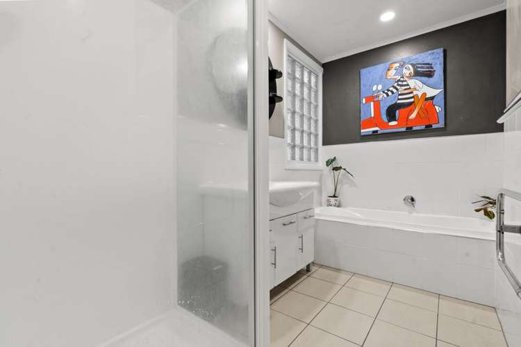 24 Buller Crescent Manurewa_13