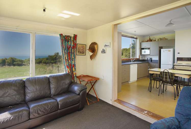 33 Manuka Bay Road Domett_10