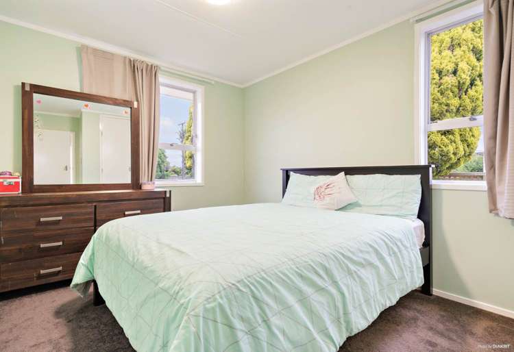 64 Old Wairoa Road Papakura_9