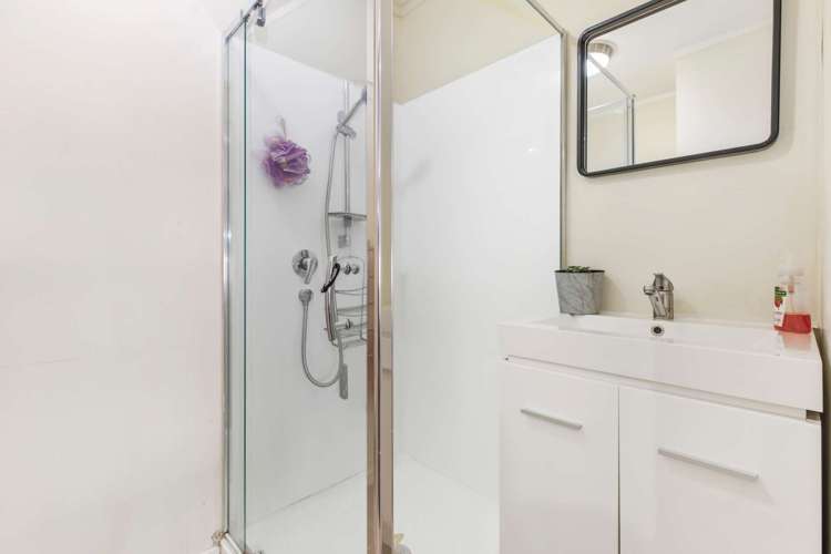 4 Beach Road Takanini_9