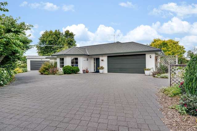 THE BEST OF ALL WORLDS