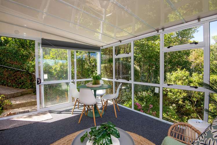 2/32 Eskdale Road Papakowhai_17