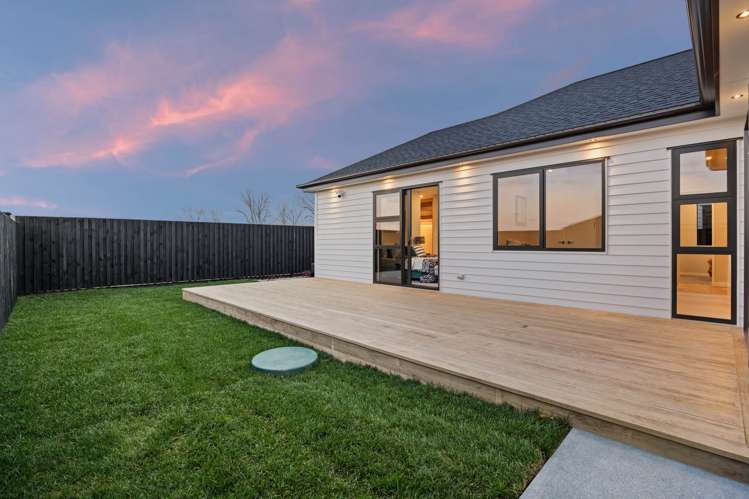 105 Parish Drive Milldale_4