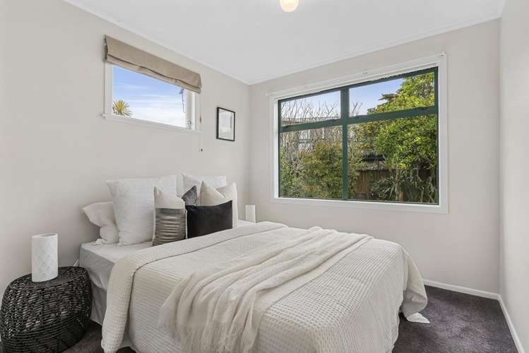 76 Lauderdale Road Birkdale_6