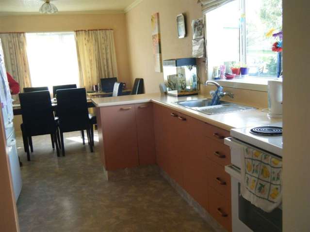 70 Gormack Street Balclutha_4