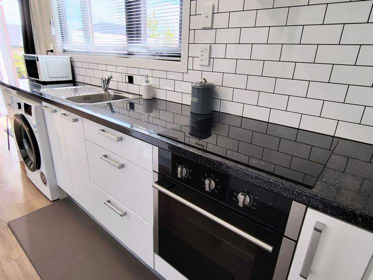 62 Bushyhill Street_3