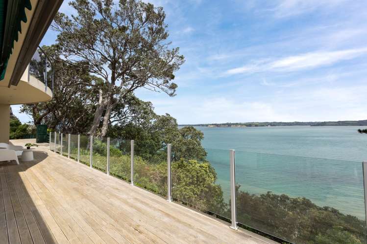 787 Whangaparaoa Road_0