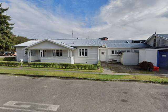 65 Broadway Street Reefton_1