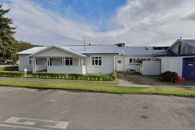 65 Broadway Street Reefton_1