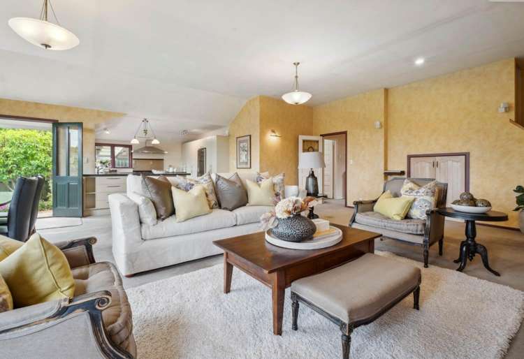 72 St Leonards Road 1728_1