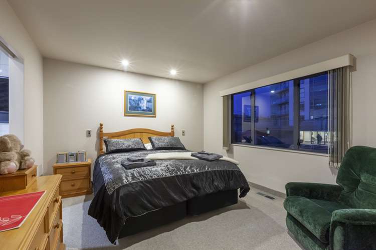 379 Kapiti Road Paraparaumu Beach_17