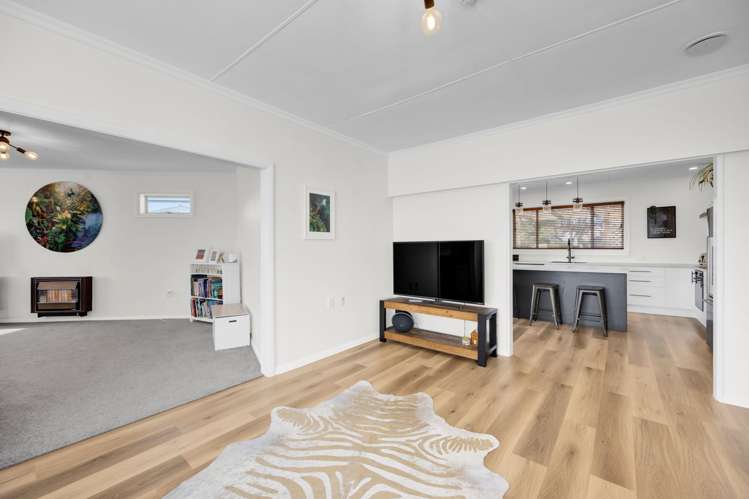 128 Waihi Road Hawera_11