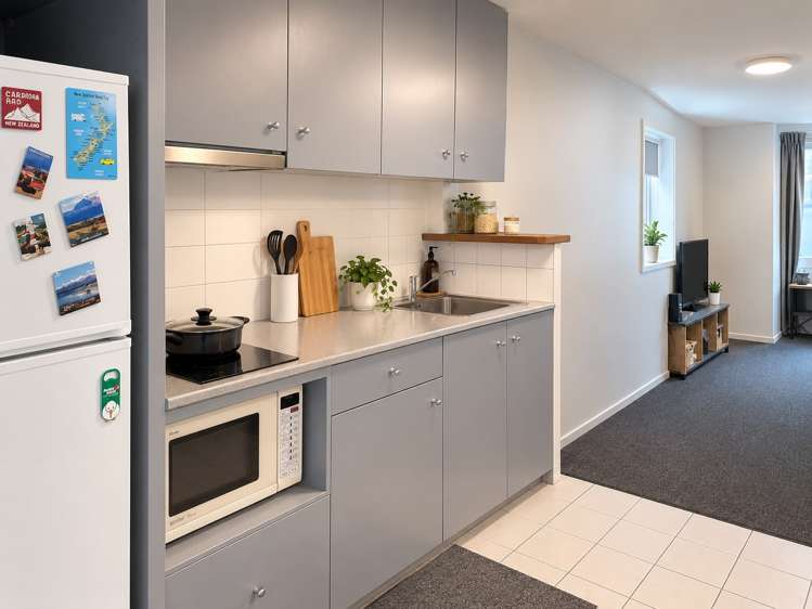 11M/3 Whitaker Place Auckland Central_2