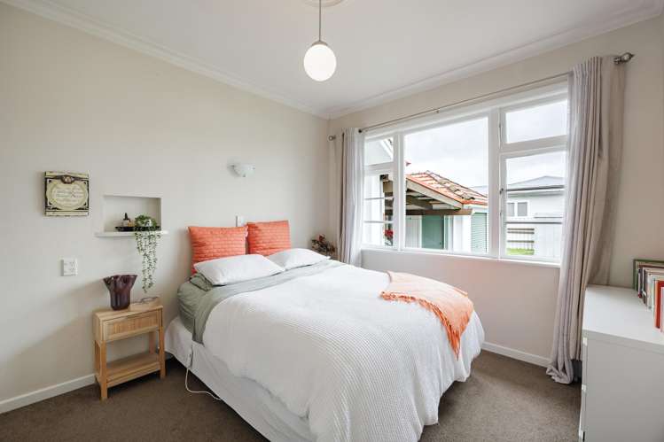 624 Frederick Street West Mahora_7