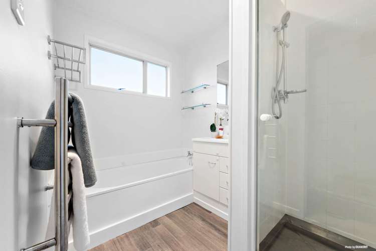 17 Taioma Crescent Te Atatu Peninsula_14