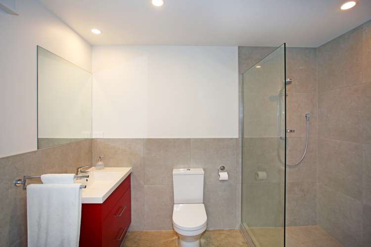 7 Ronald Avenue Glenbrook_15