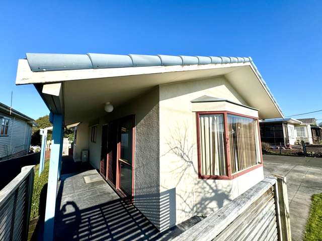 7B Wellington Road Waipukurau_1