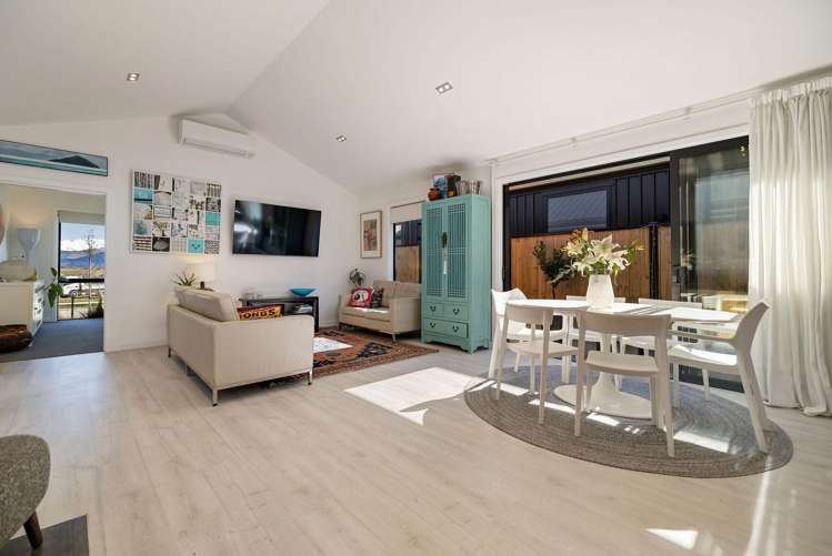 70 Spur Ridge Rise, Hanley's Farm Jacks Point_5