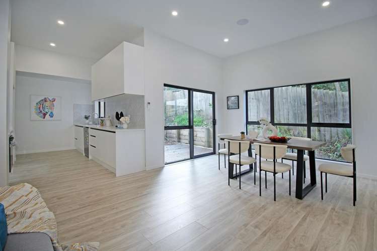 84C Whitney Street_3