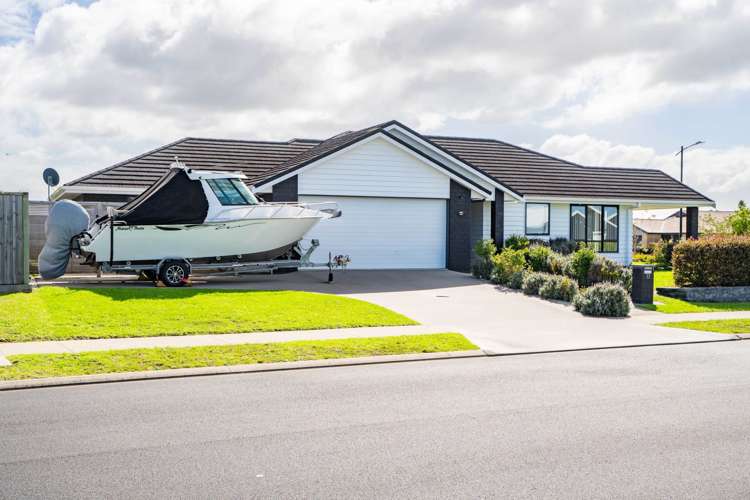 12 Kahukaka Road One Tree Point_10