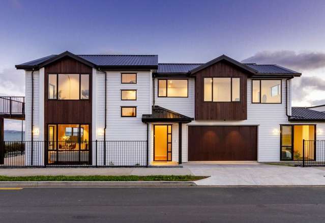 Scott Point's Grand Coastal Home