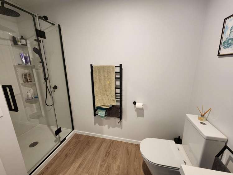 2/62 Queens Grove 1371_12