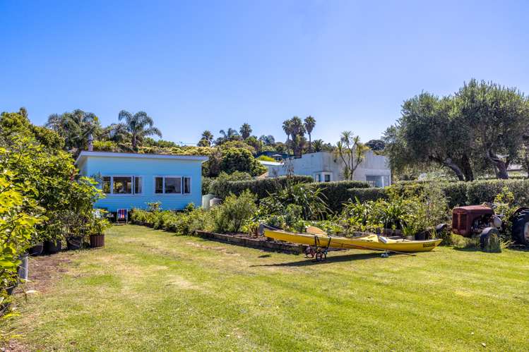 24 The Esplanade Oneroa_38