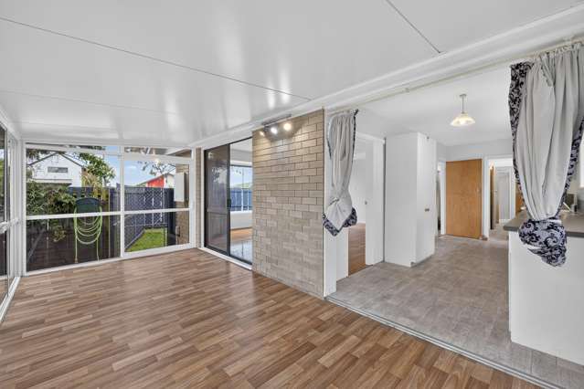 36 Woodlands Place Aranui_3