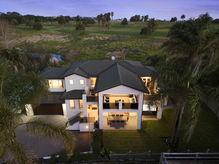 8 Tui Brae Beachlands_22