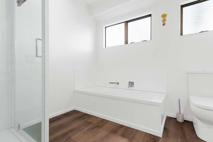 76 Pelorus Street Glenview_11