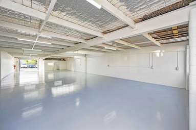 Unit D/124 Felton Mathew Avenue_3