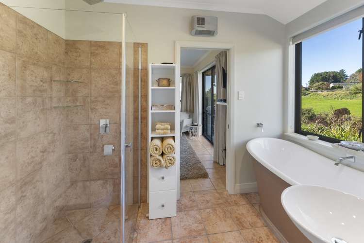 43 Redvale Road Redwood Valley_18