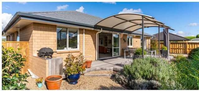 Modern Comfort & Convenience in the Heart of Mangawhai