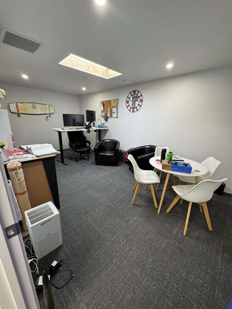 405-407 King Street North Hastings_7