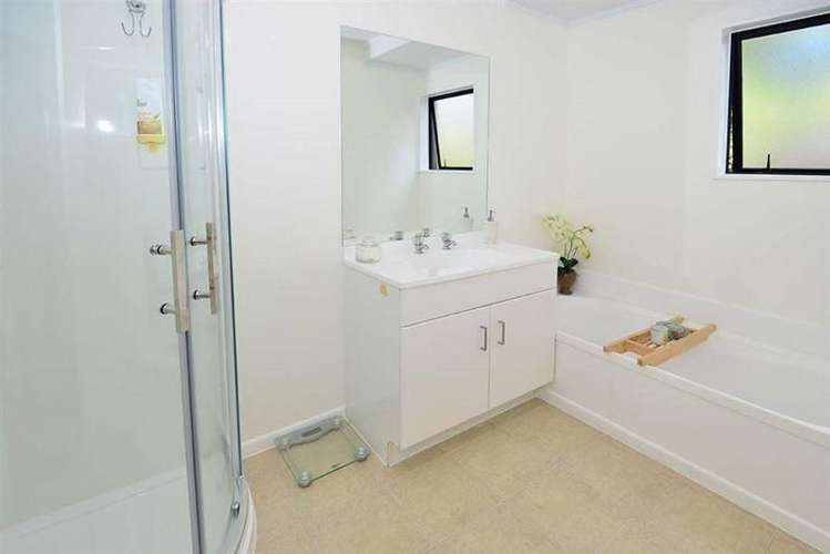 2/20 Valecrest Place Bayview_8