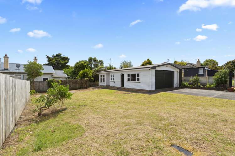 2A Hamilton Place Pukekohe_0