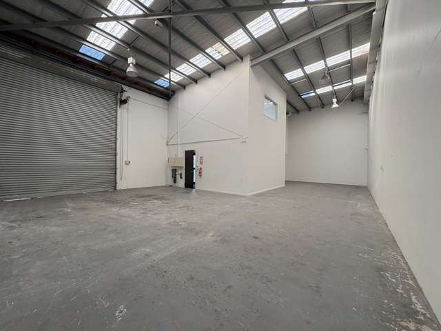 2/44 Curries Road Hillsborough_3